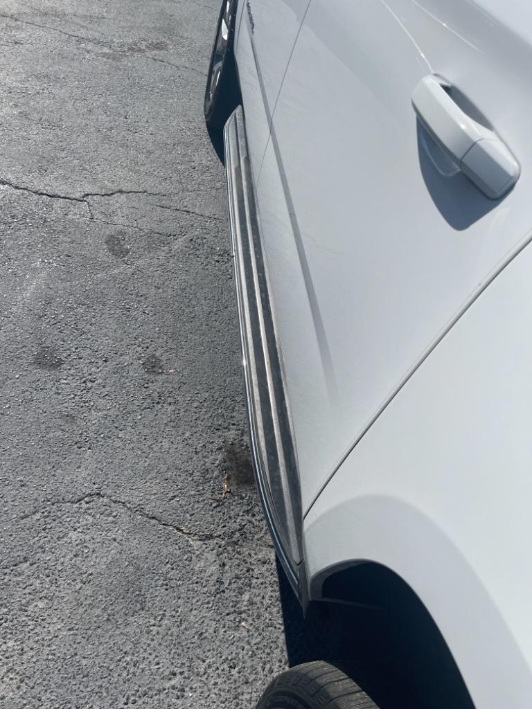 2019 GMC Yukon XL Standard Edition photo