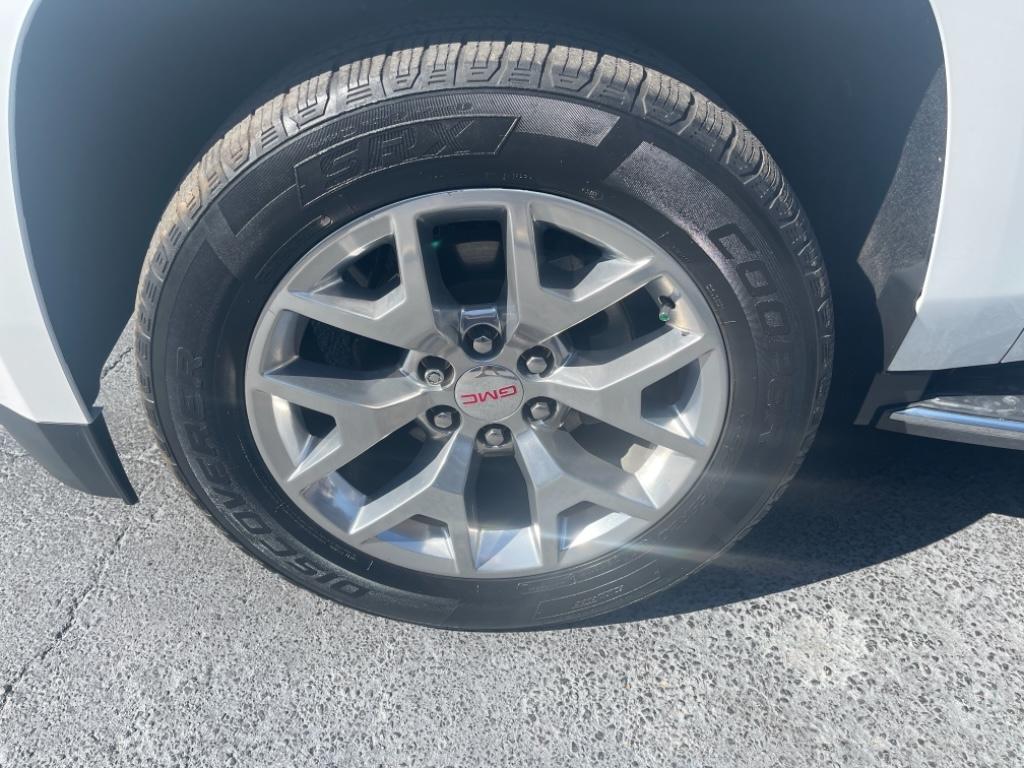 2019 GMC Yukon XL Standard Edition photo