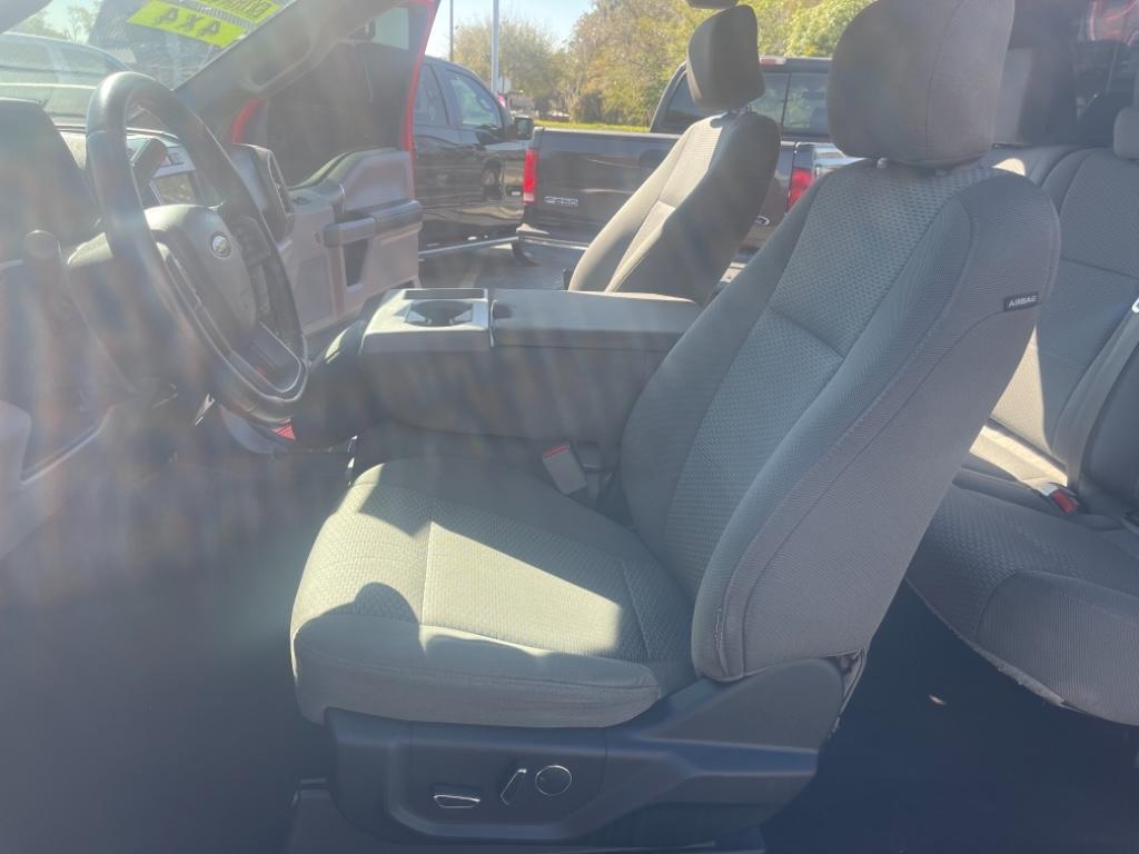 2017 Ford F150 XLT photo