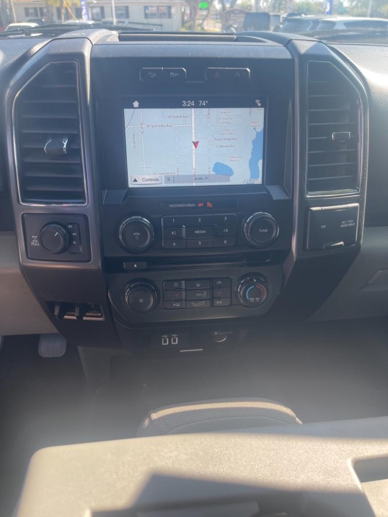 2017 Ford F150 XLT photo
