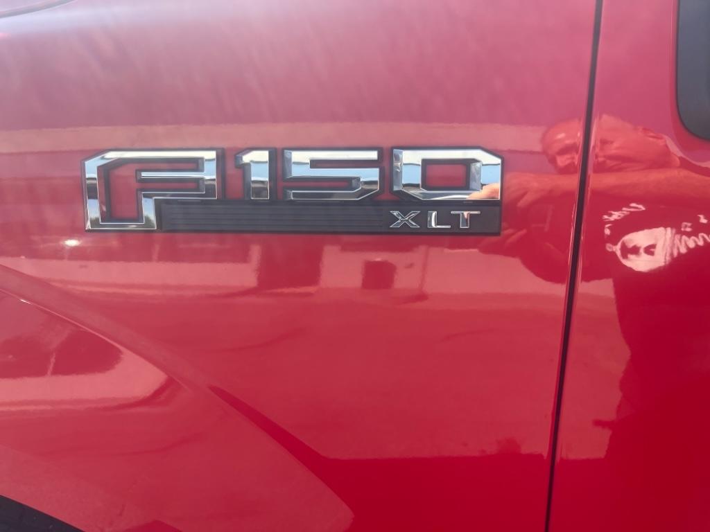 2017 Ford F150 XLT photo