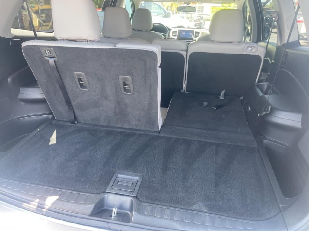 2016 Honda Pilot - $19,885