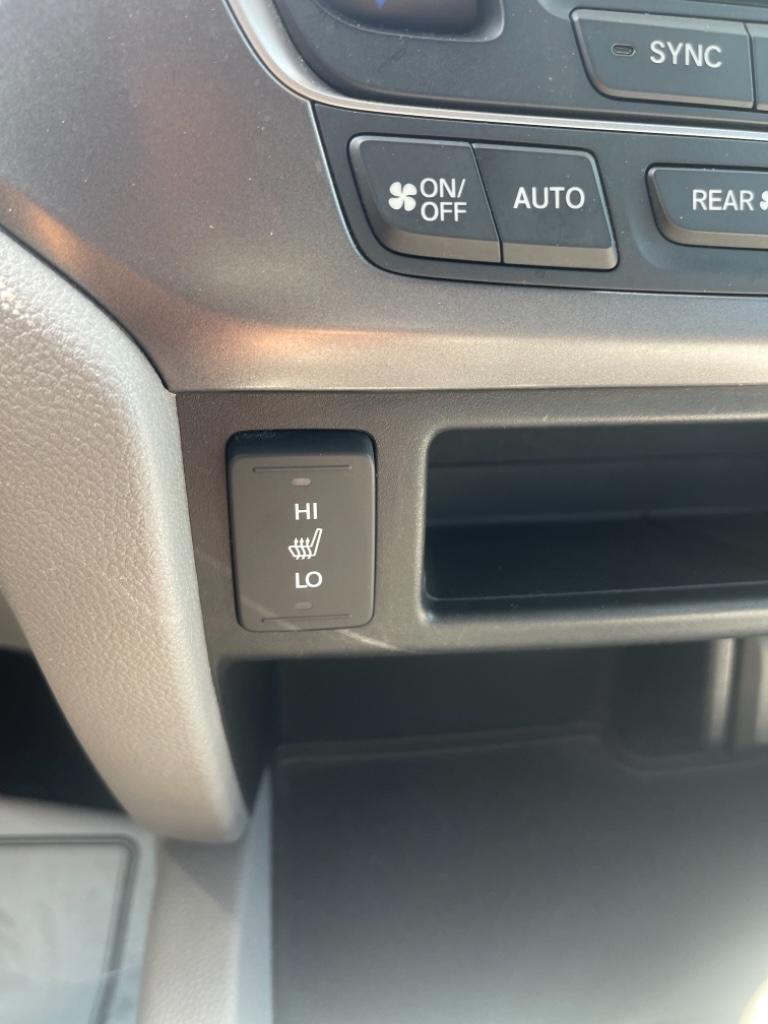2016 Honda Pilot - $19,885