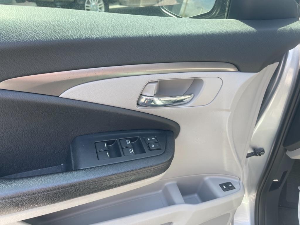 2016 Honda Pilot - $19,885