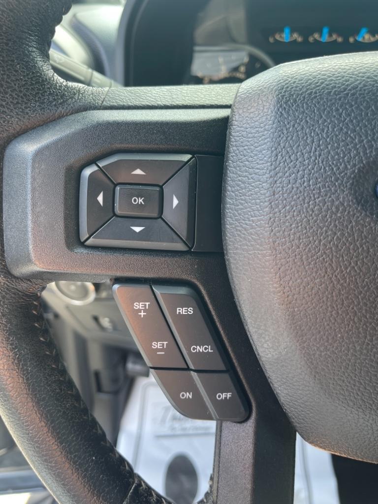 2016 Ford F150 XLT photo
