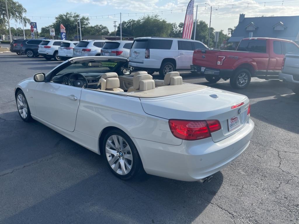 2011 BMW Legend 328i photo