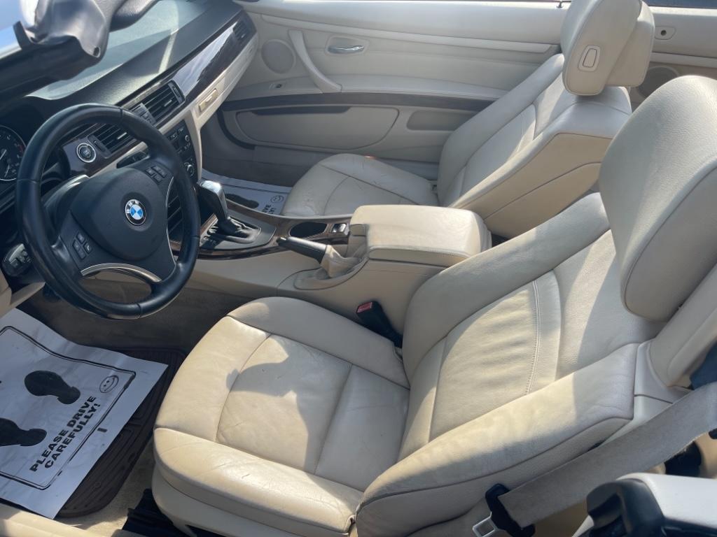2011 BMW Legend 328i photo