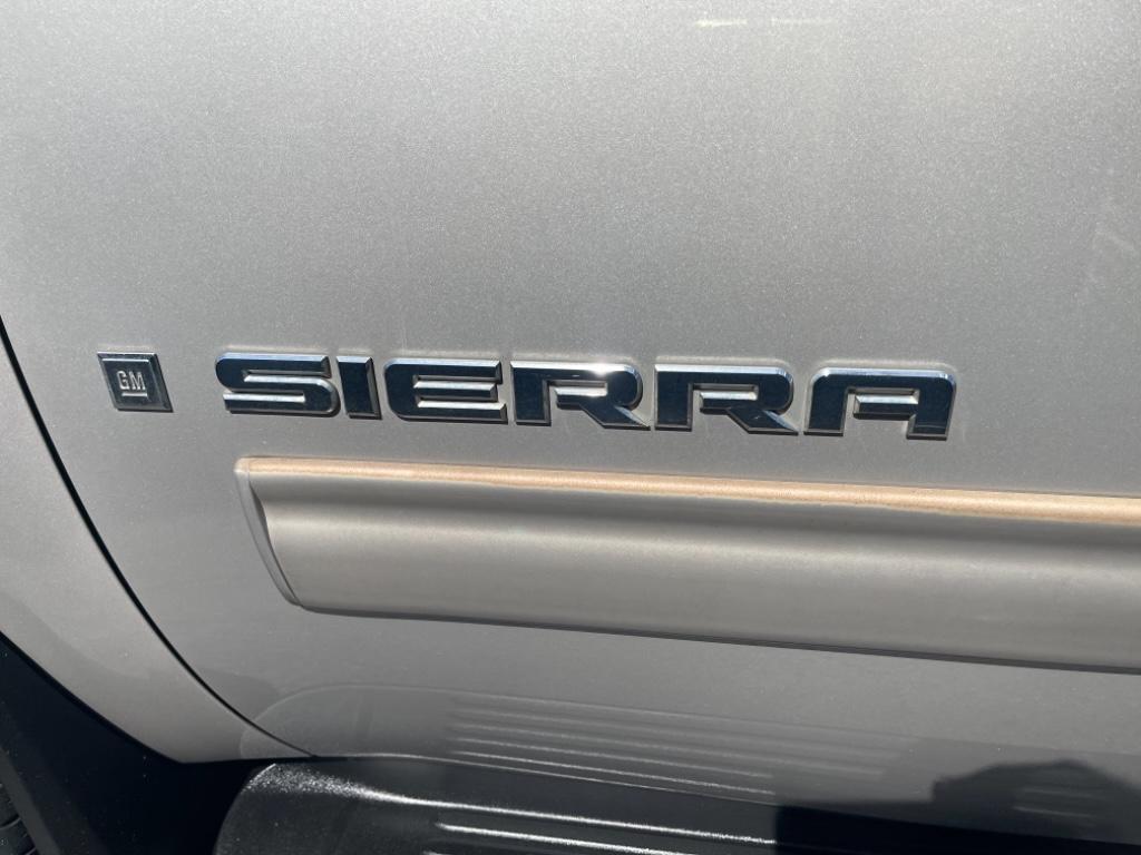 2007 GMC Sierra 1500 Work Truck photo