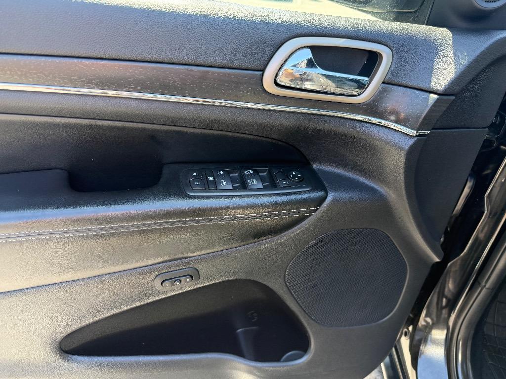 2015 Jeep Cherokee - $13,885