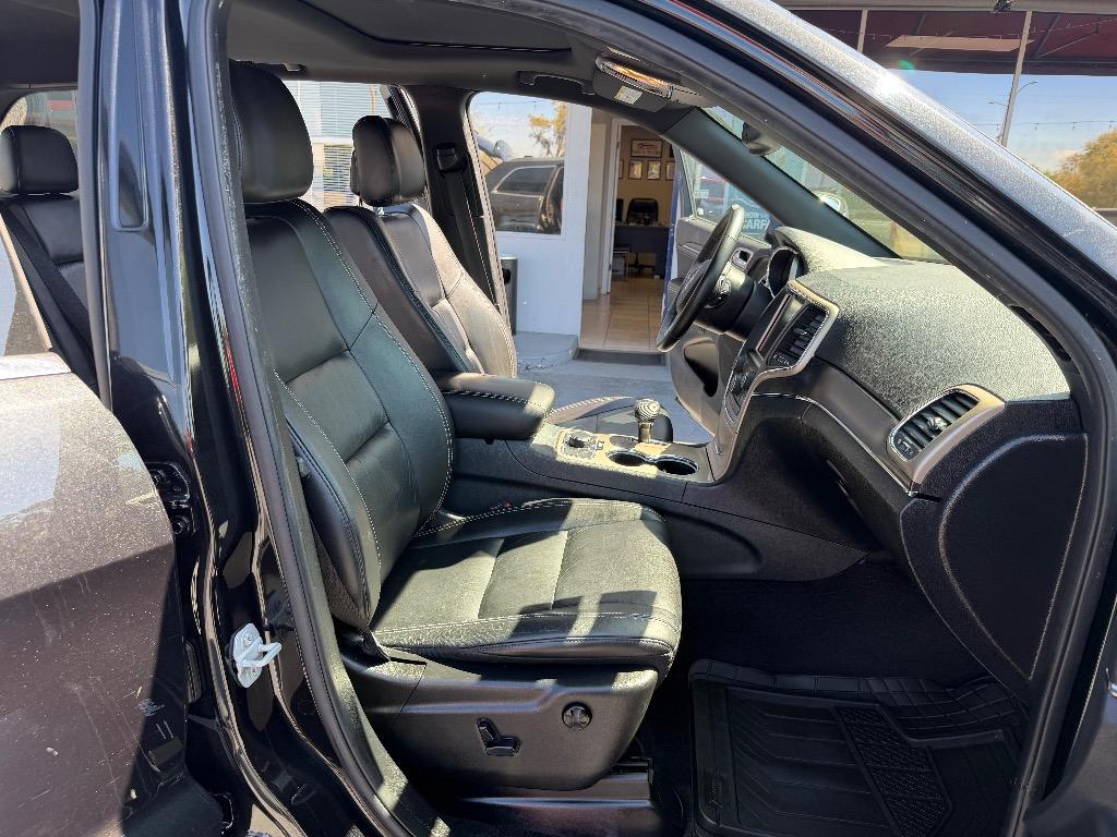 2015 Jeep Cherokee - $13,885