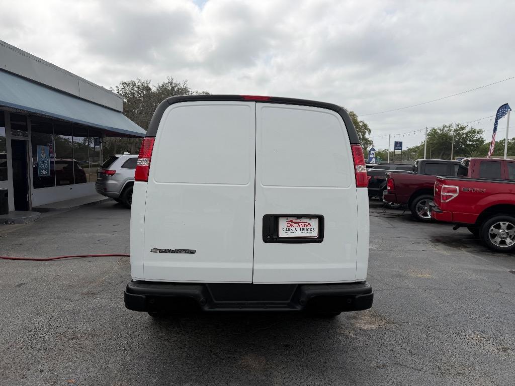 2021 Chevrolet Express - $18,885