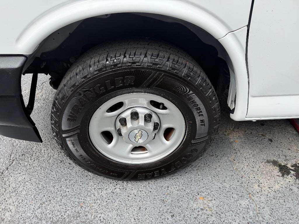 2021 Chevrolet Express - $18,885