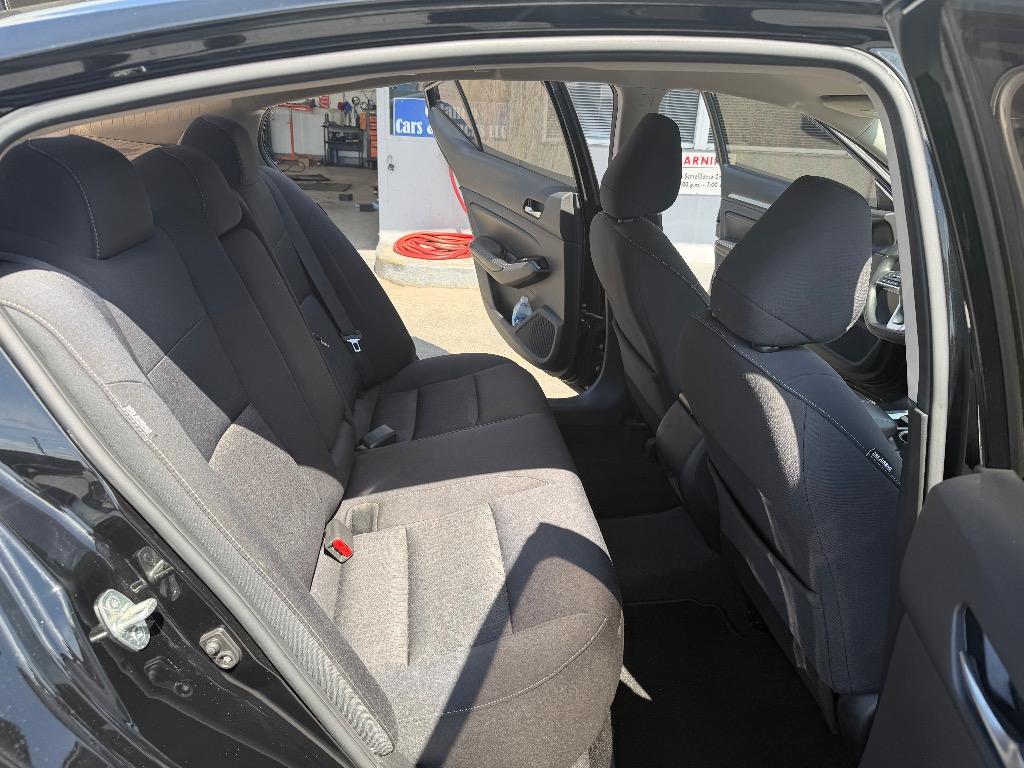2021 Nissan Altima - $17,885