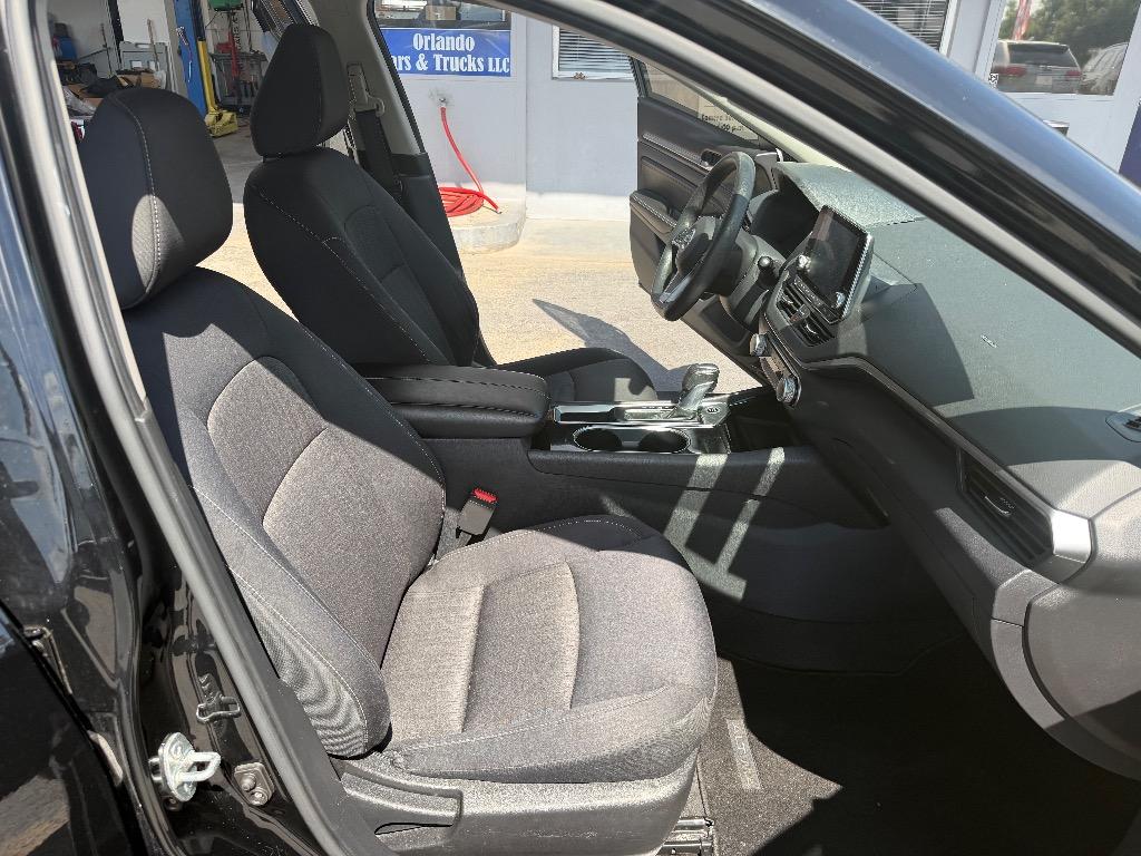 2021 Nissan Altima - $17,885