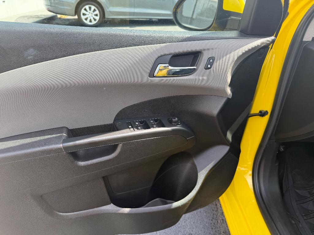 2016 Chevrolet Sonic - $9,885