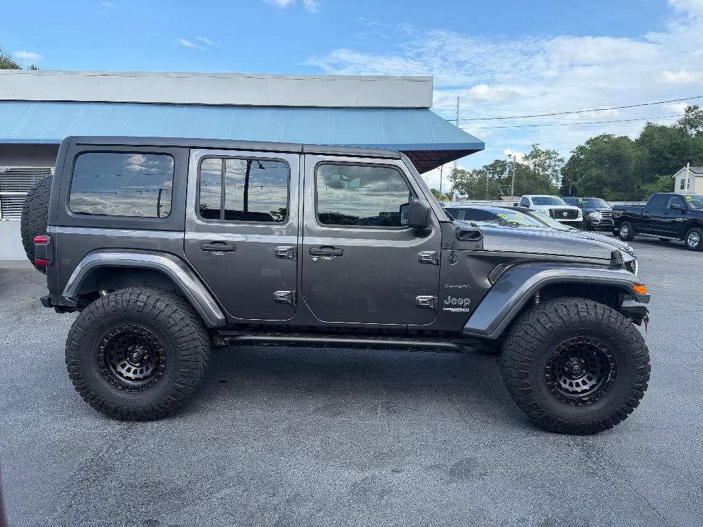 2018 Jeep Wrangler - $25,885