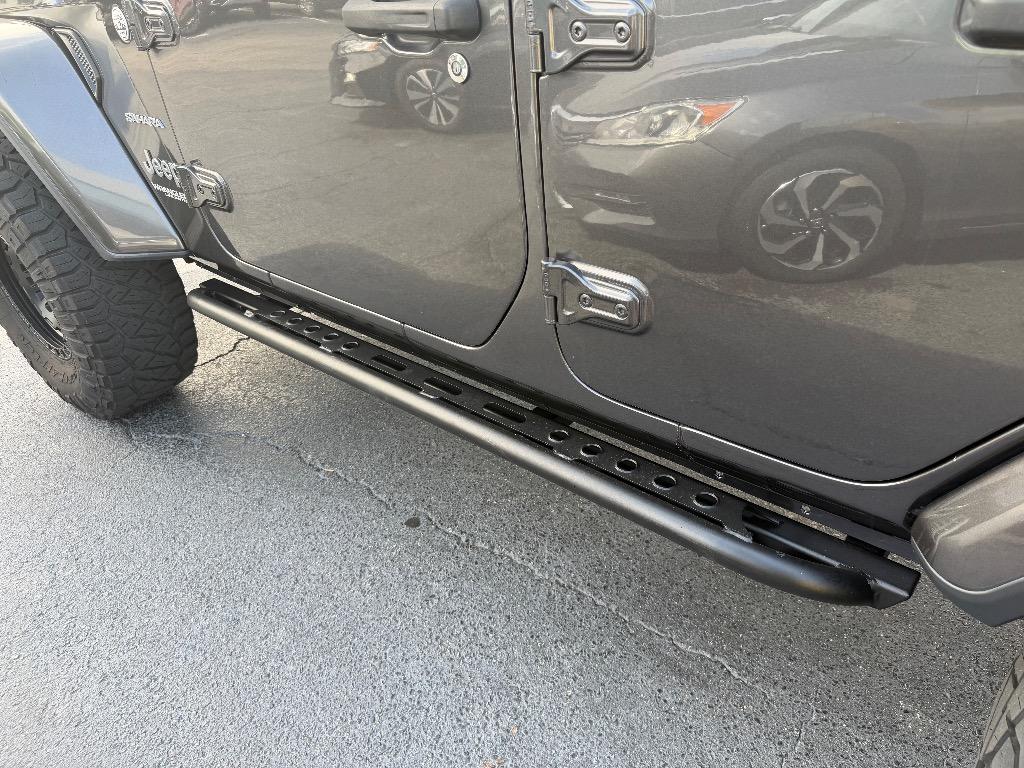 2018 Jeep Wrangler - $25,885