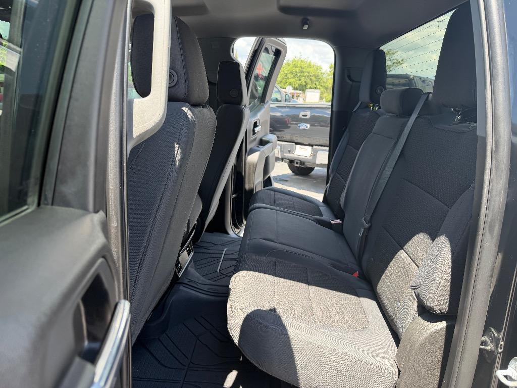 2019 Chevrolet Silverado 1500 - $25,885