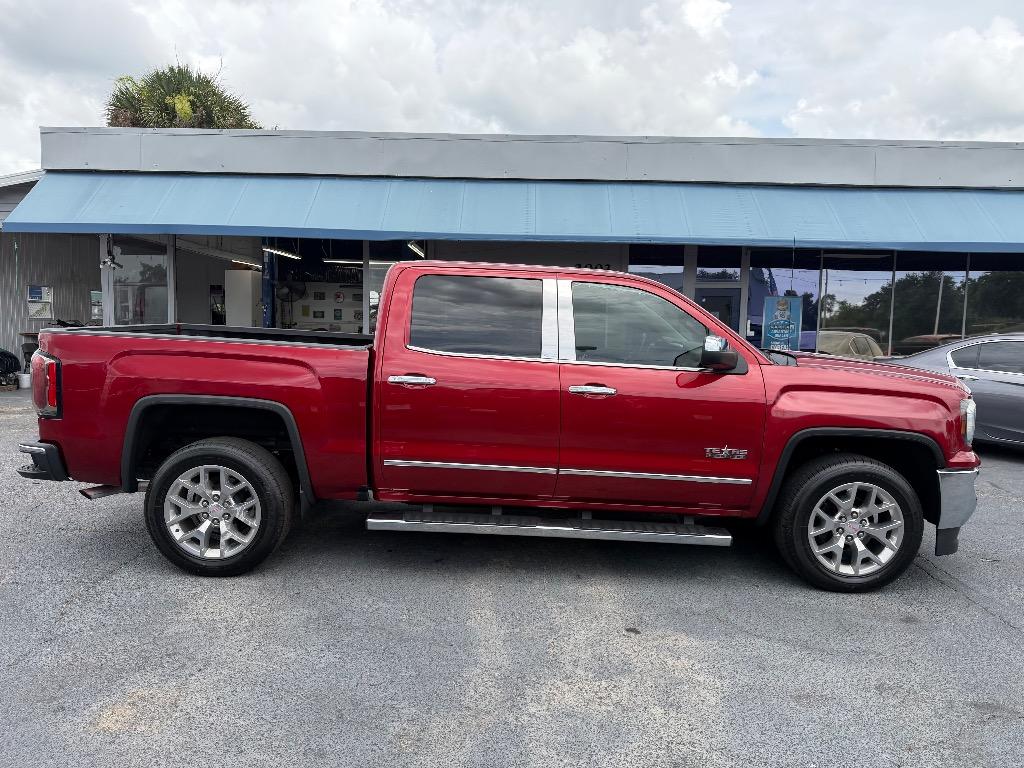 2018 GMC Sierra 1500 - $22,885
