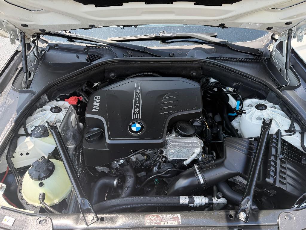 2012 BMW 528i - $9,885