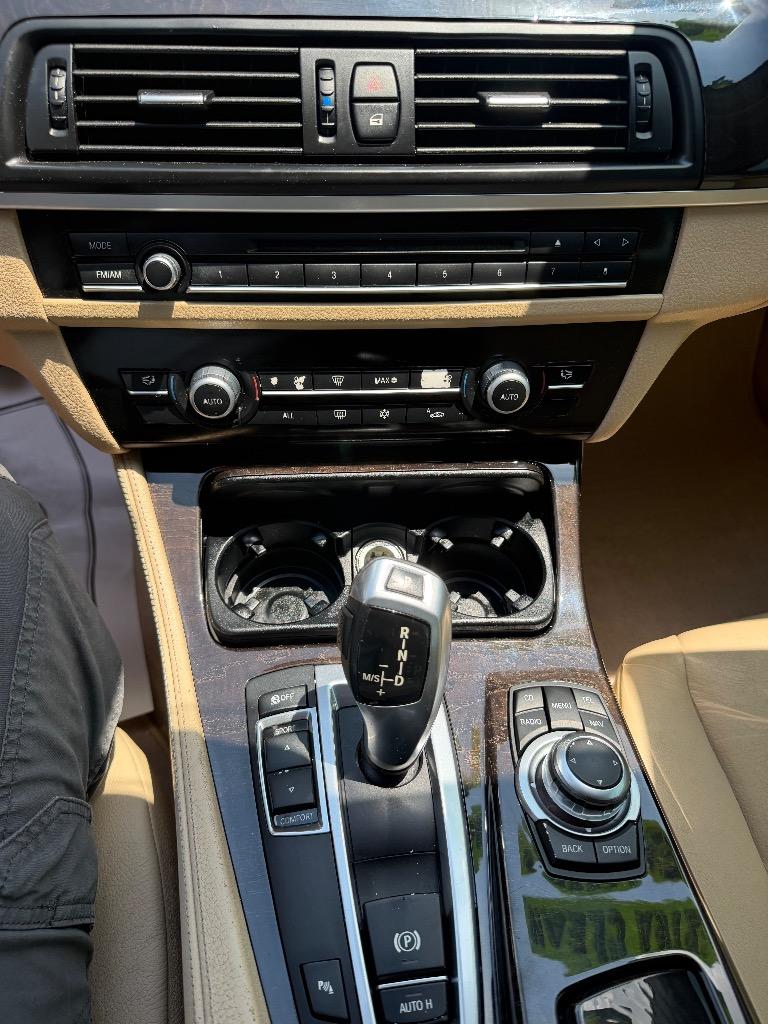 2012 BMW 528i - $9,885