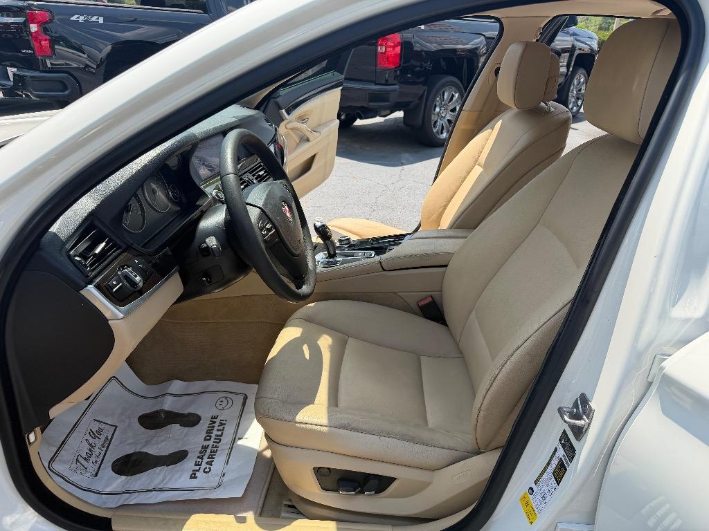 2012 BMW 528i - $9,885