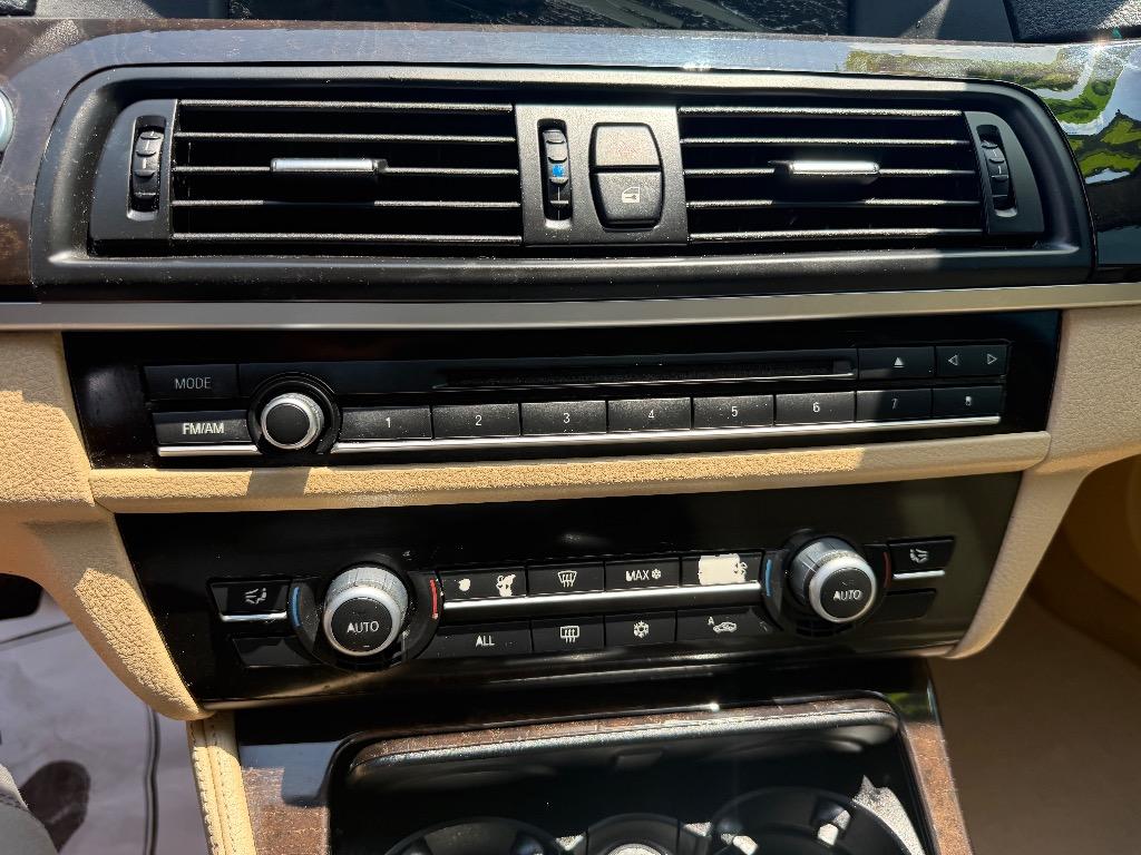 2012 BMW 528i - $9,885