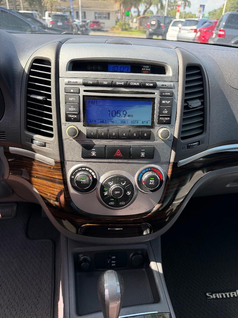 2012 Hyundai Santa FE - $8,845