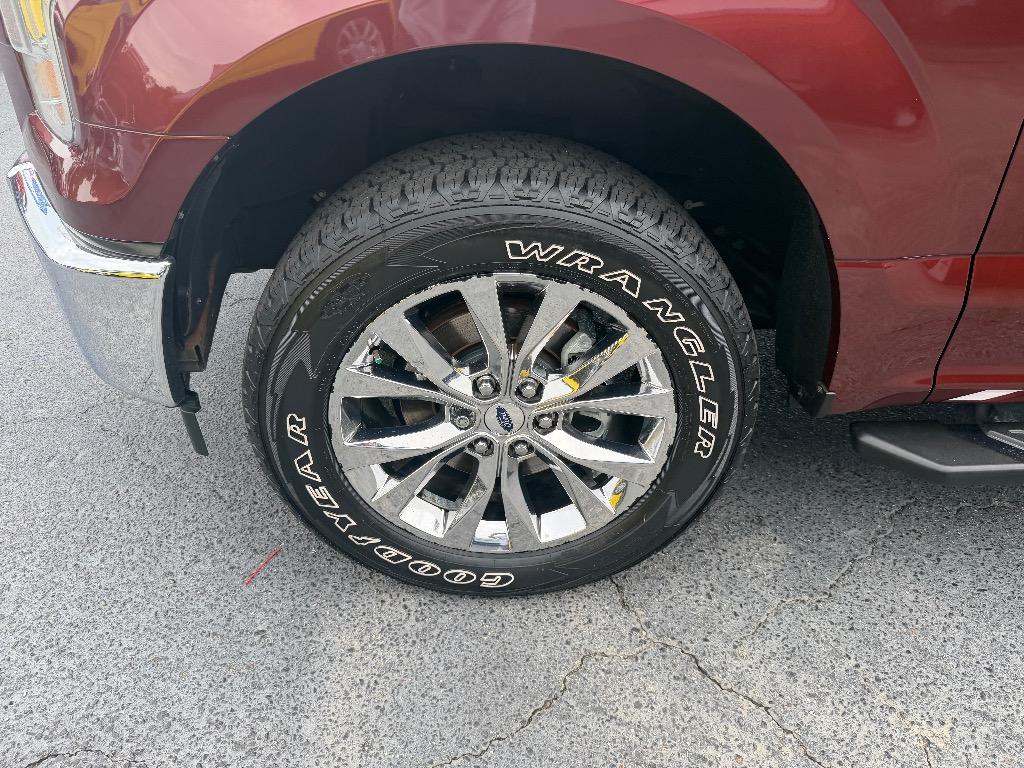 2017 Ford F150 - $23,885