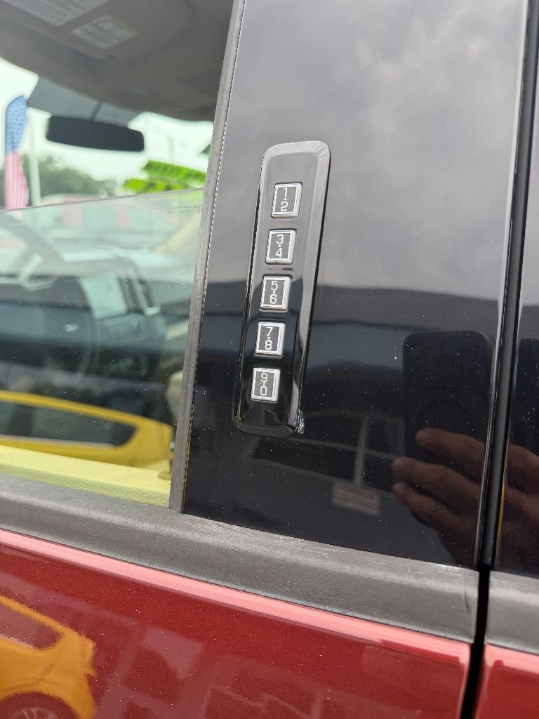 2017 Ford F150 - $23,885
