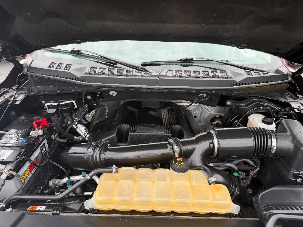2017 Ford F150 - $23,885