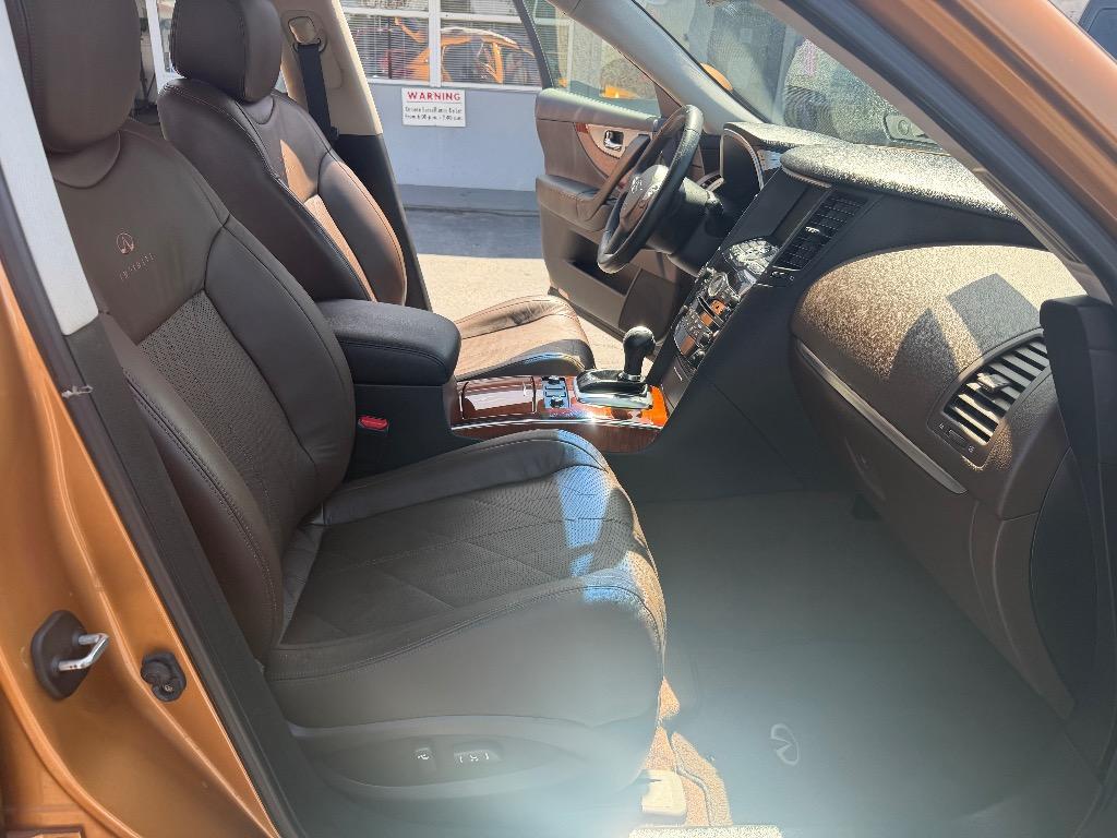 2010 INFINITI FX - $13,885
