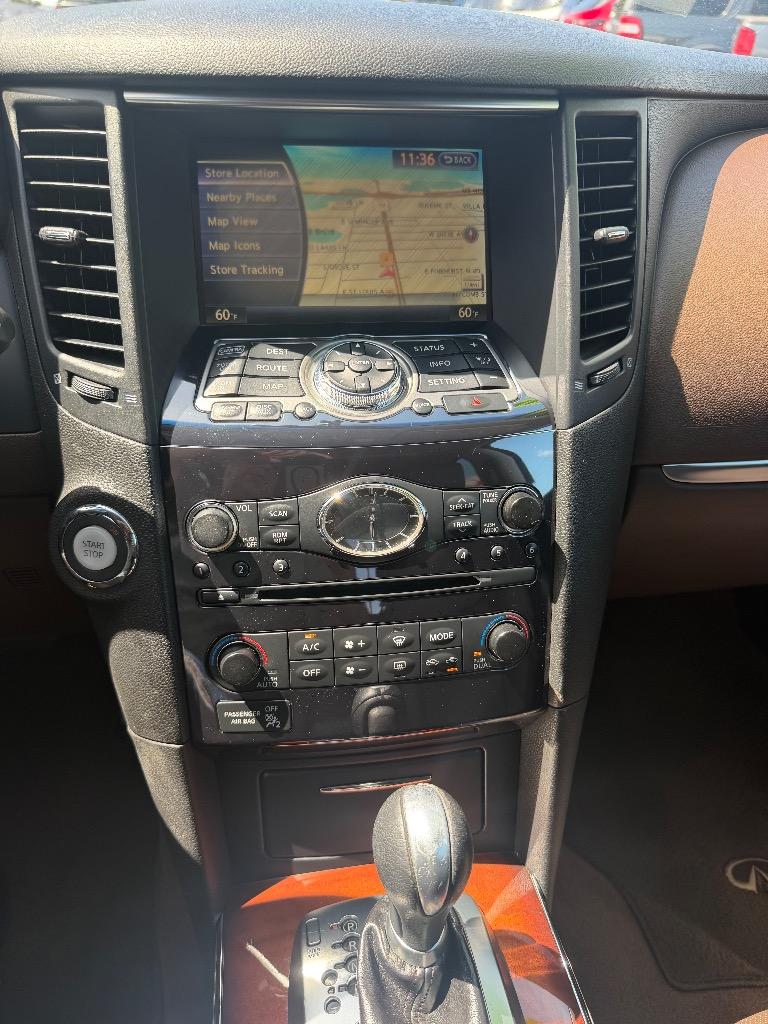 2010 INFINITI FX - $13,885
