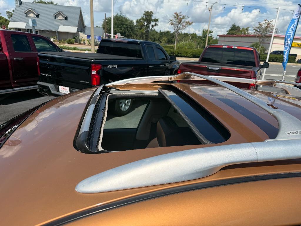 2010 INFINITI FX - $13,885