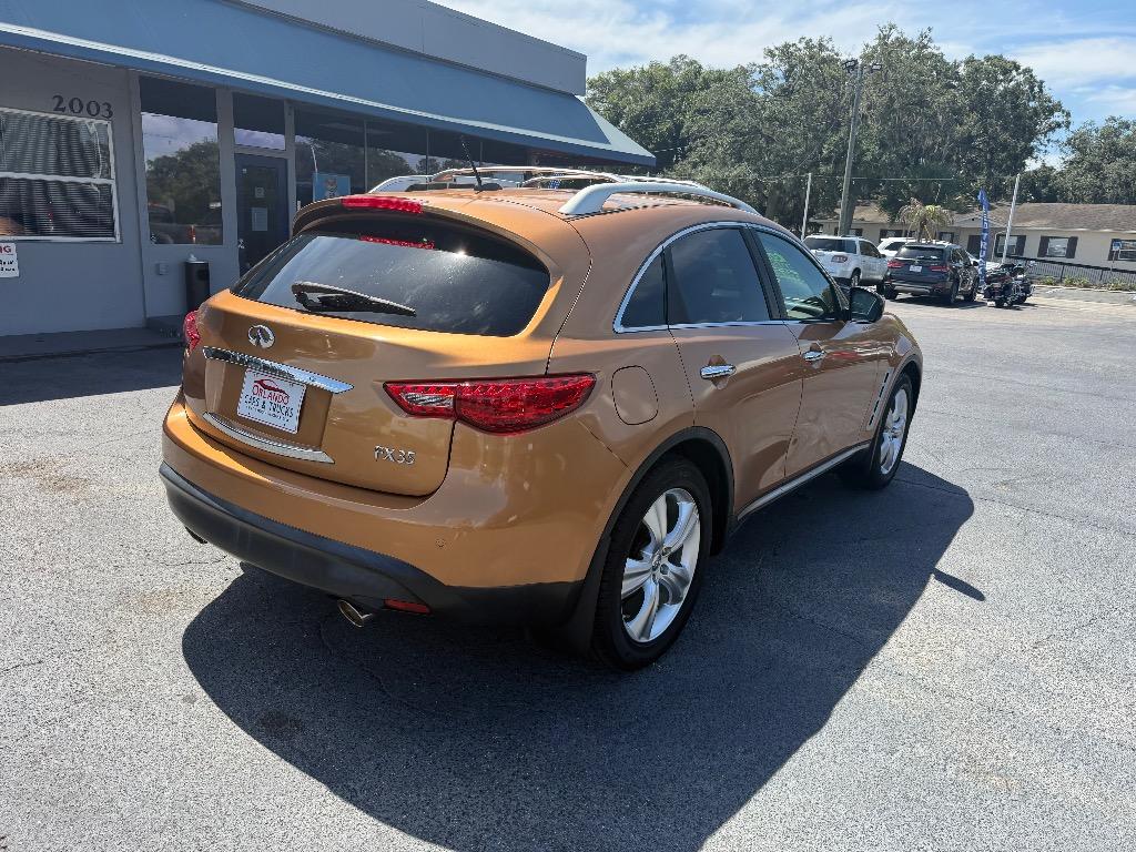 2010 INFINITI FX - $13,885