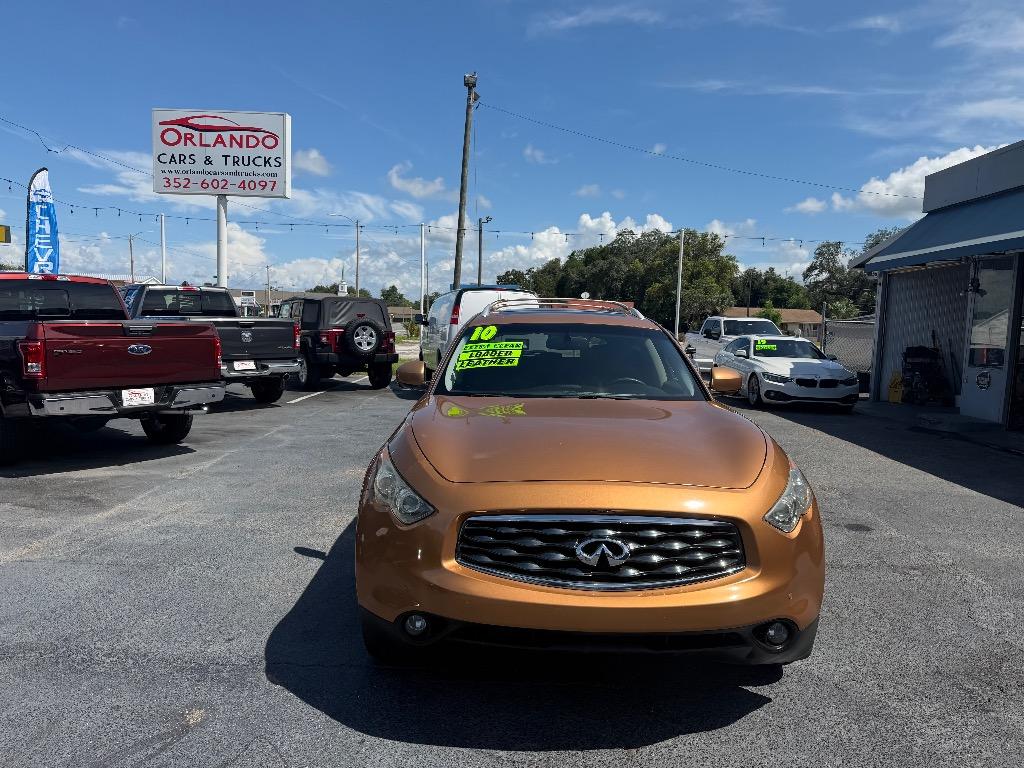 2010 INFINITI FX - $13,885