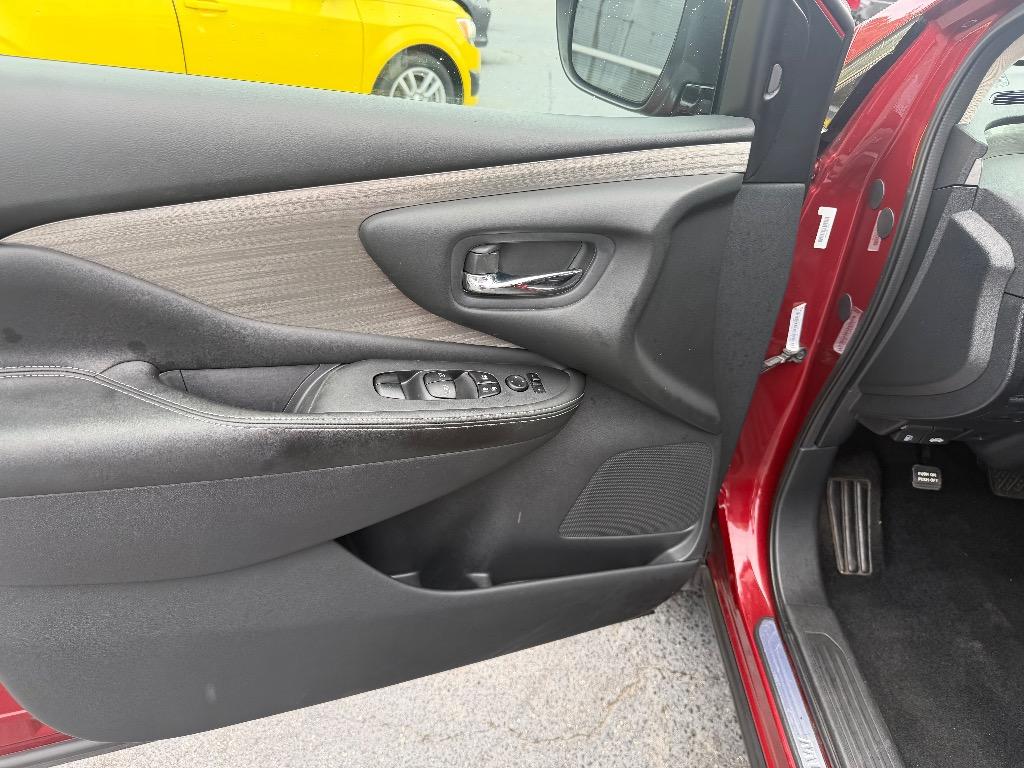 2018 Nissan Murano - $15,885