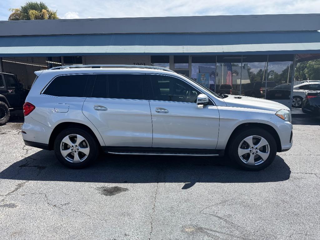 2017 Mercedes-Benz GLS - $16,885