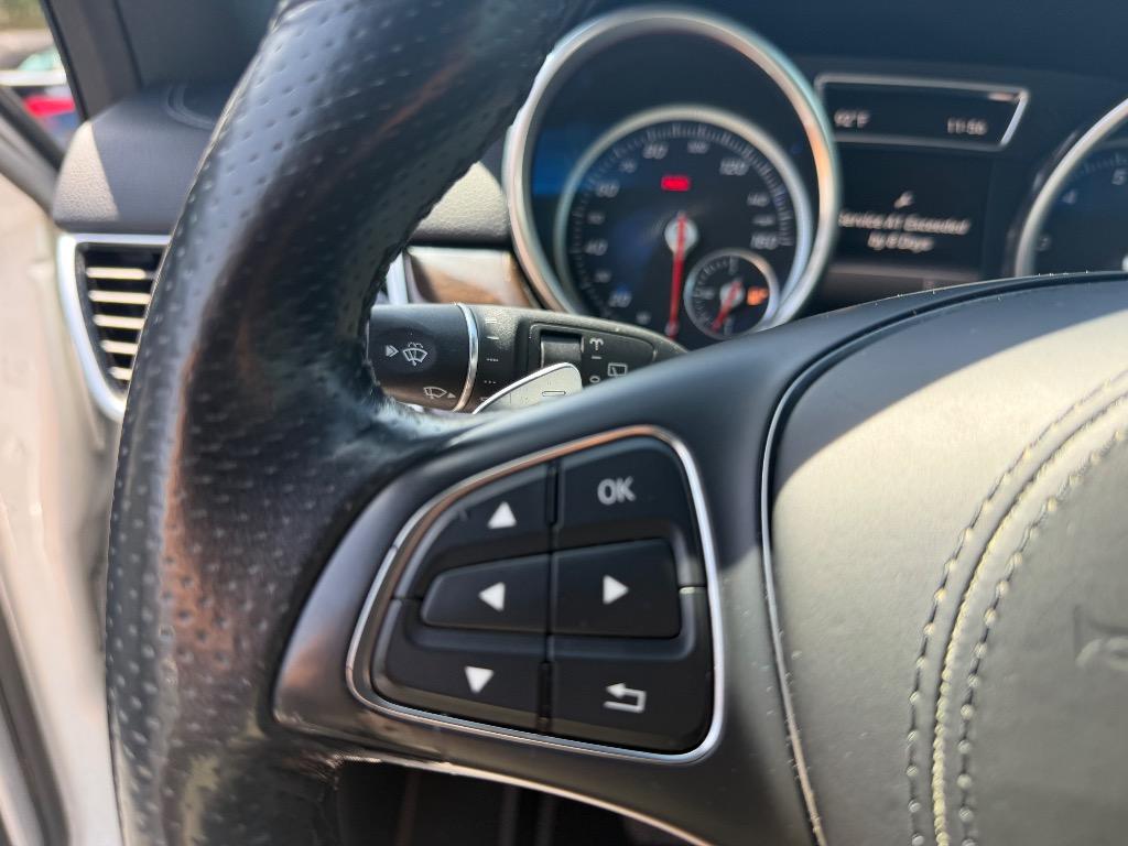 2017 Mercedes-Benz GLS - $16,885