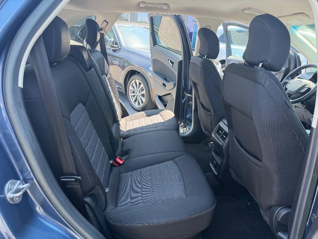 2018 Ford Edge - $12,885