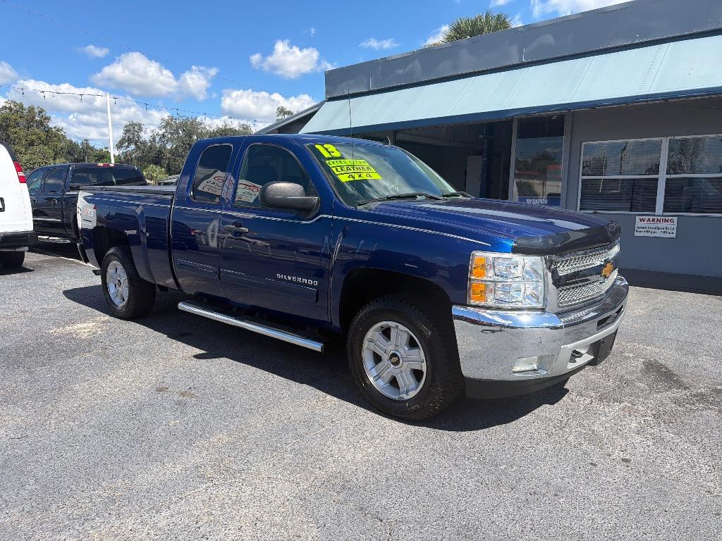 2013 Chevrolet Silverado - $12,885
