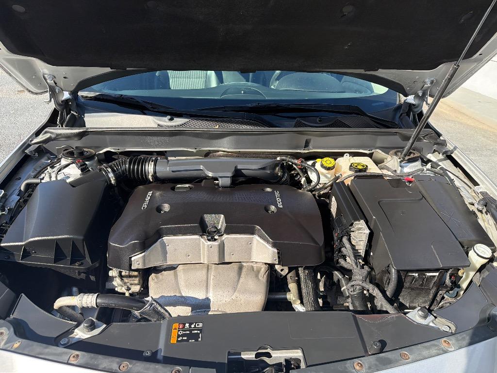 2014 Chevrolet Malibu - $11,885