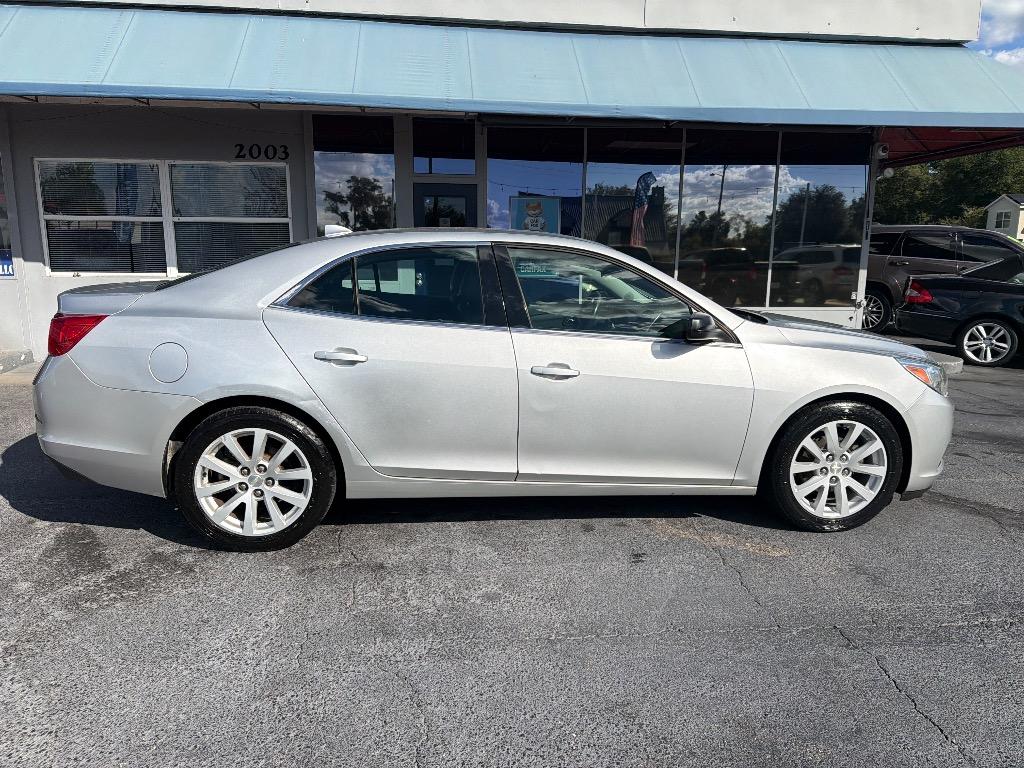 2014 Chevrolet Malibu - $11,885