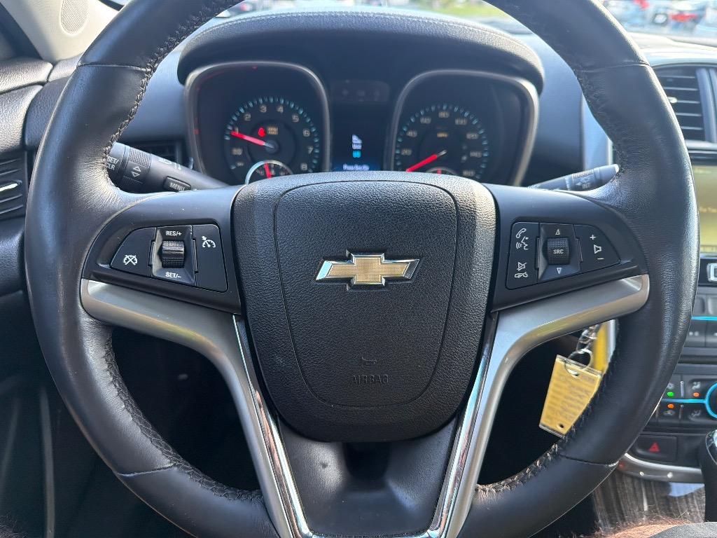 2014 Chevrolet Malibu - $11,885