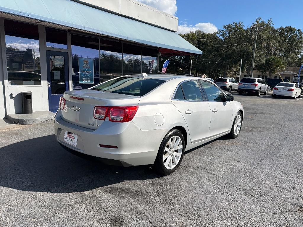 2014 Chevrolet Malibu - $11,885