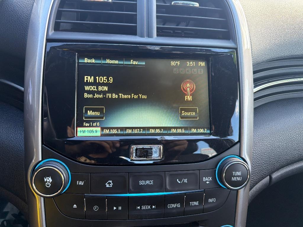 2014 Chevrolet Malibu - $11,885