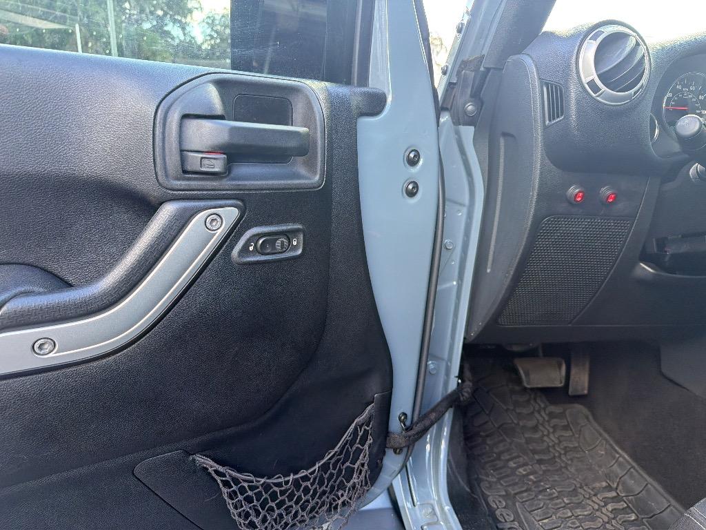 2015 Jeep Wrangler - $18,885