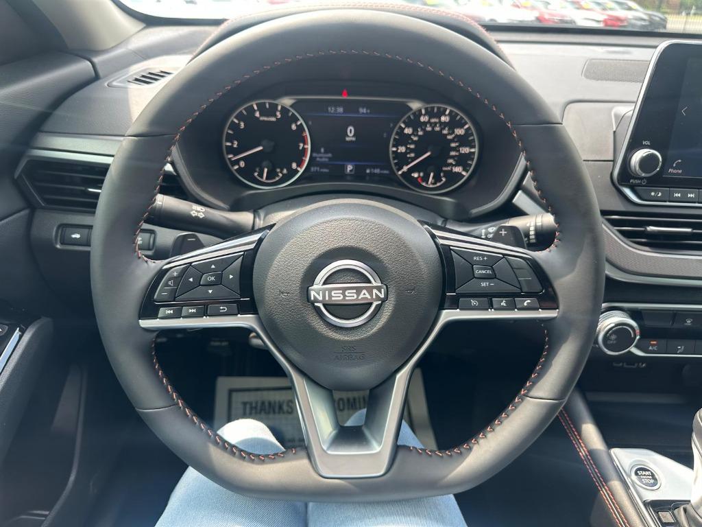 2025 Nissan Altima - $22,900