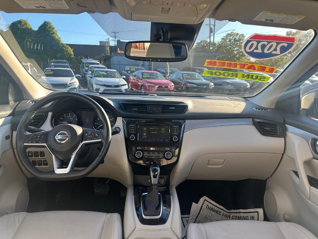 2020 Nissan Rogue - $18,900