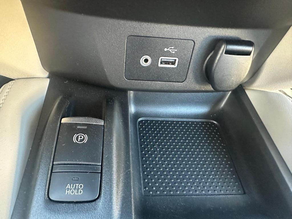 2020 Nissan Rogue - $18,900